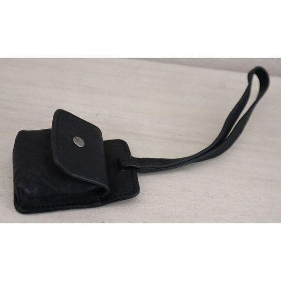 Free People Street Sounds Black Leather Case For Airpods  + Earbuds - Picture 1 of 8